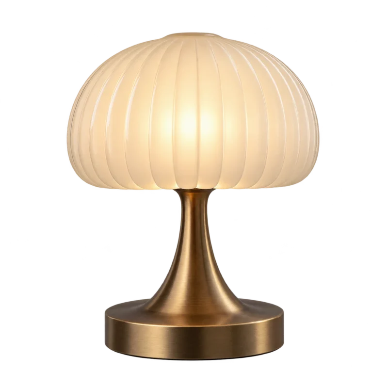 Lampada demo Lume, cupola in vetro opale scanalato e base in bronzo